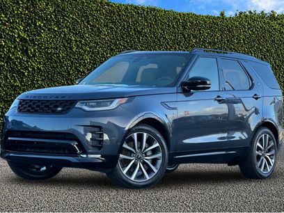 New 2025 Land Rover Discovery Dynamic SE