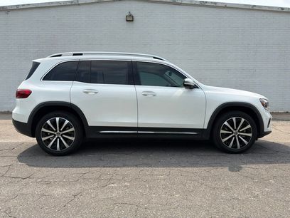 Used 2022 Mercedes-Benz GLB 250 w/ Premium Package