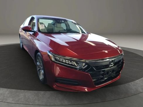 Used 2018 Honda Accord LX image 4