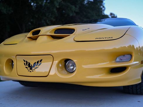 Used 2002 Pontiac Firebird Trans Am RWD image 61