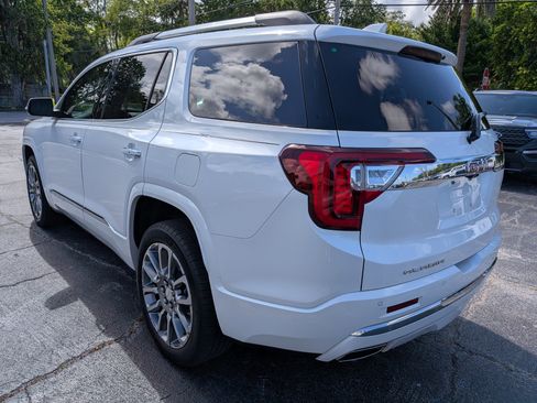 Used 2022 GMC Acadia Denali w/ Denali Ultimate Package FWD image 6