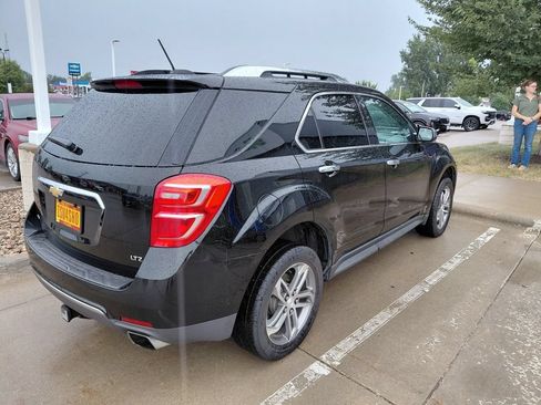 Used 2016 Chevrolet Equinox LTZ w/ Enhanced Convenience Package AWD/4WD image 6