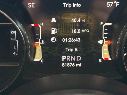 Used 2019 Jeep Wrangler Unlimited Rubicon AWD/4WD image 31