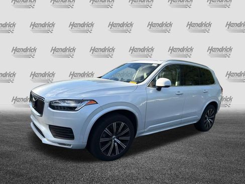 Used 2023 Volvo XC90 B6 Core AWD/4WD image 10