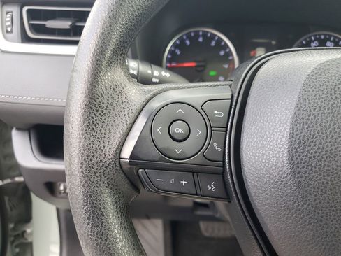Used 2019 Toyota RAV4 XLE image 22