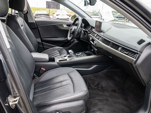 Used 2019 Audi A4 2.0T Premium w/ Convenience Package FWD image 18