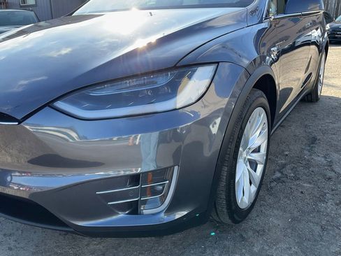 Used 2019 Tesla Model X Performance image 91