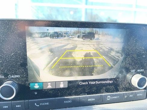 Used 2022 Honda Civic EX-L image 10