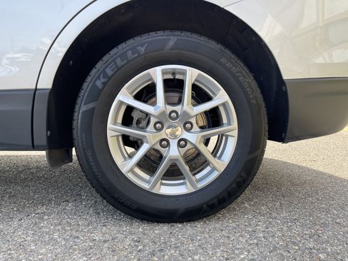 Used 2022 Chevrolet Equinox LT AWD/4WD image 21