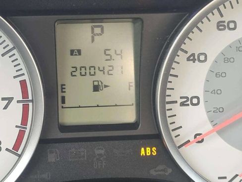 Used 2012 Subaru Impreza 2.0i Premium AWD/4WD image 8