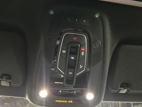 Used 2018 Audi Q7 3.0T Premium Plus w/ Premium Plus Package image 33