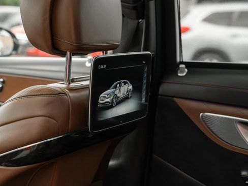 Used 2019 Mercedes-Benz Maybach S 560 4MATIC image 11