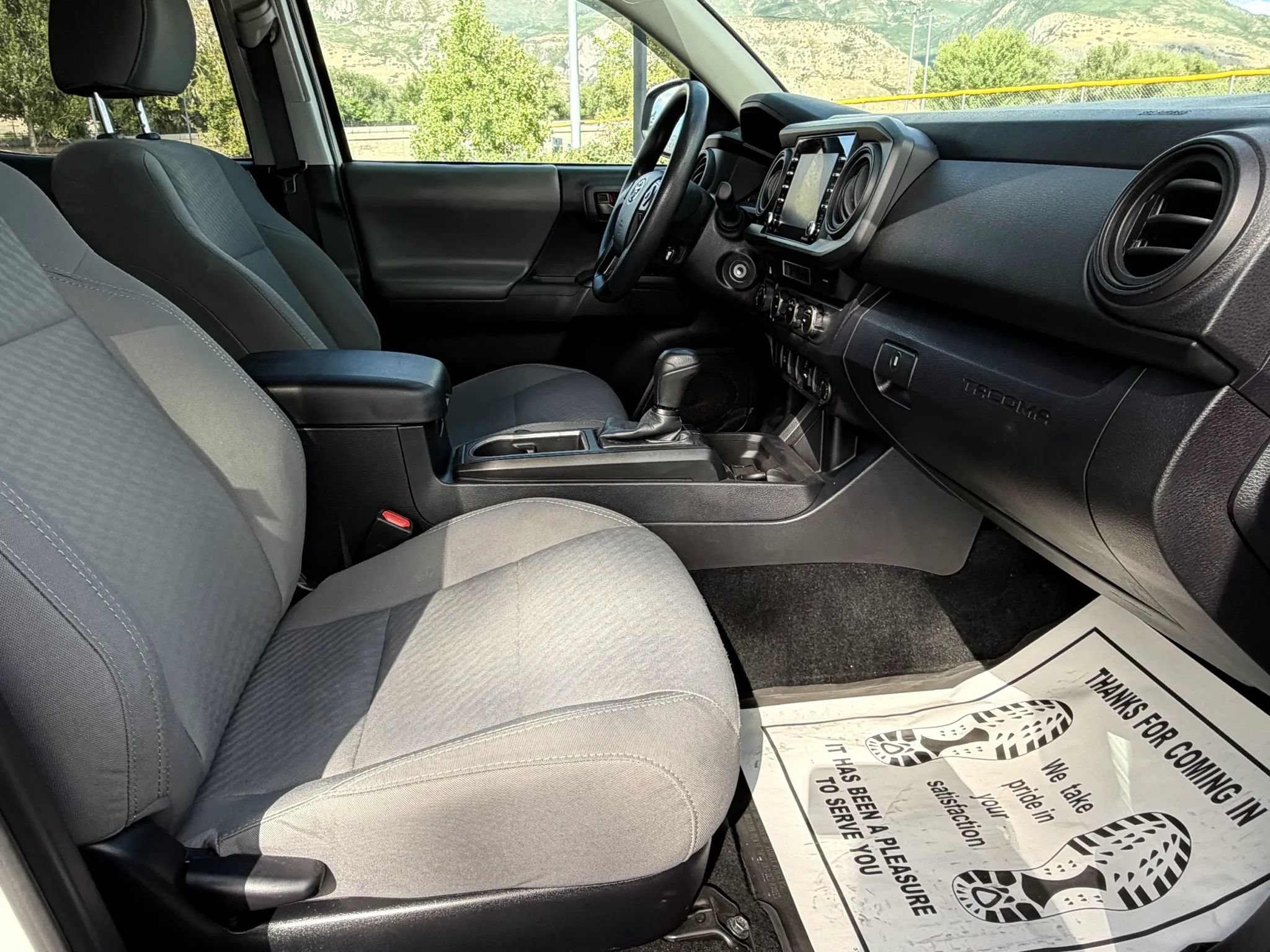 Used 2021 Toyota Tacoma SR AWD/4WD image 14