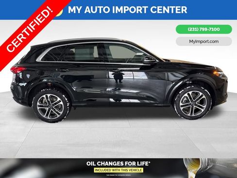 Certified 2025 Audi Q5 Premium w/ Convenience Package image 8