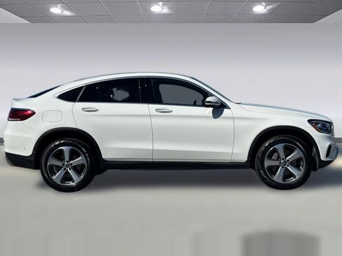 Used 2023 Mercedes-Benz GLC 300 4MATIC Coupe image 7