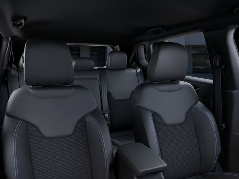 New 2026 Jeep Compass Latitude image 26