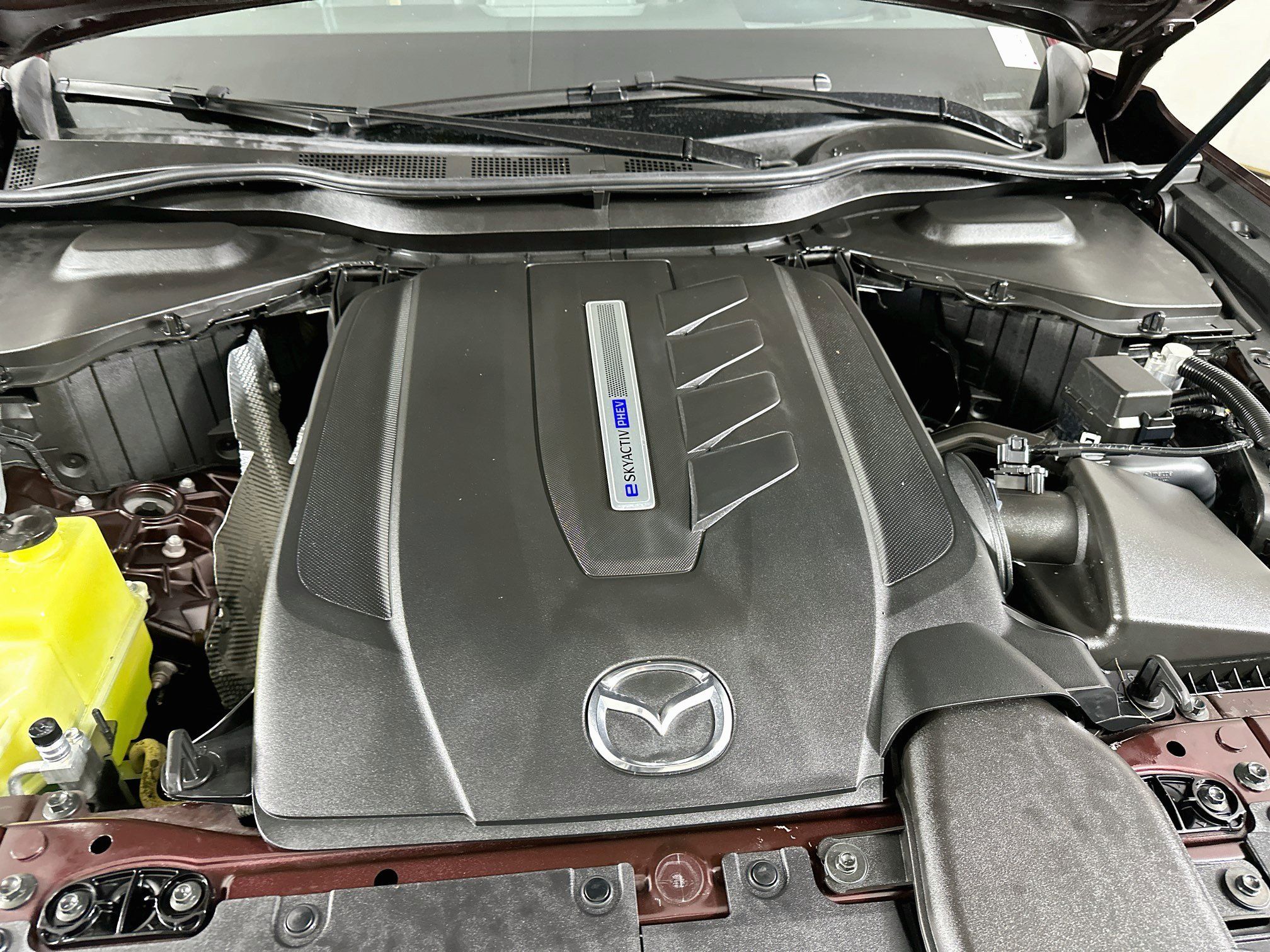 Used 2024 MAZDA CX-90 Plug-In Hybrid w/ Premium Plus AWD/4WD image 36