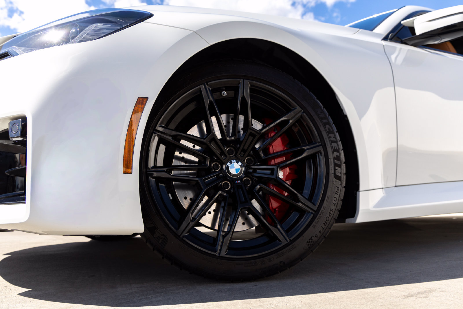 Certified 2024 BMW M2 w/ Lighting Package RWD image 12