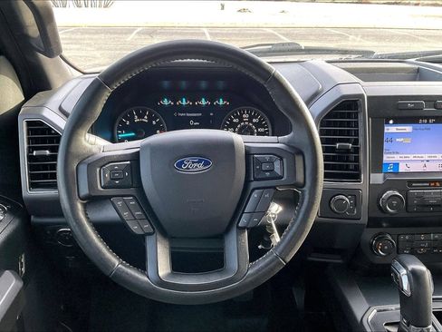 Used 2019 Ford F150 XLT w/ Equipment Group 302A Luxury AWD/4WD image 5