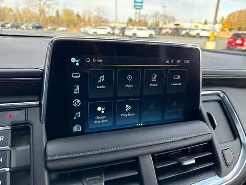 Used 2024 Chevrolet Tahoe Z71 w/ Z71 Off-Road Package image 29