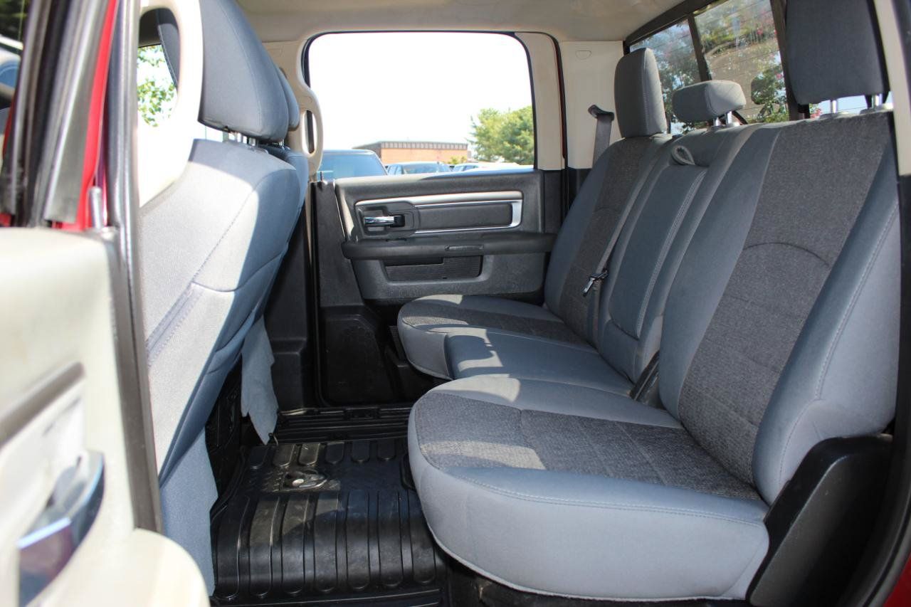 Used 2018 RAM 3500 Big Horn AWD/4WD image 16