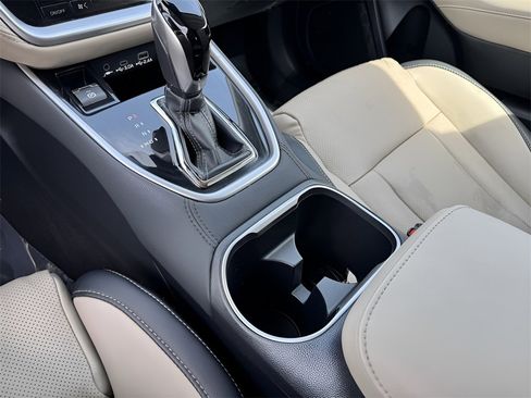 Used 2023 Subaru Outback Limited XT image 36