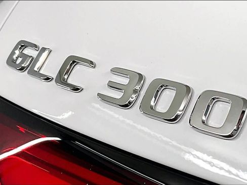 New 2026 Mercedes-Benz GLC 300 GLC 300 image 7