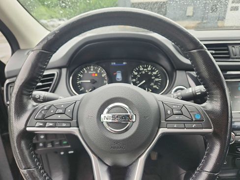 Used 2020 Nissan Rogue Sport SL AWD/4WD image 18