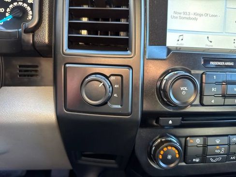 Used 2017 Ford F150 XL w/ Equipment Group 101A Mid AWD/4WD image 21