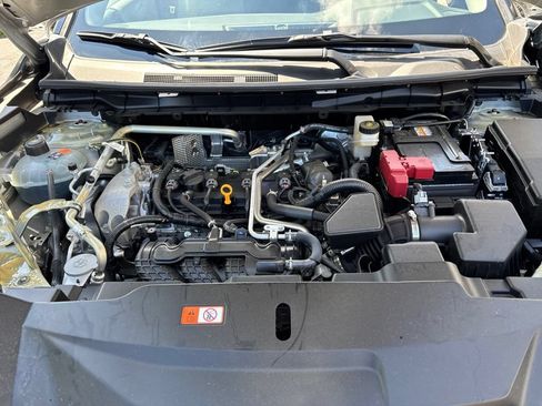 Used 2024 Mitsubishi Outlander SEL FWD image 12