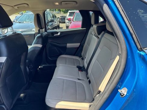 Used 2020 Ford Escape Titanium AWD/4WD image 5
