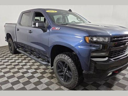 Used 2021 Chevrolet Silverado 1500 LT Trail Boss image 1