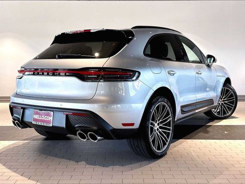 Used 2026 Porsche Macan AWD/4WD image 10