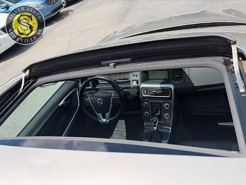 Used 2015 Volvo S60 T6 w/ Convenience Package FWD image 26