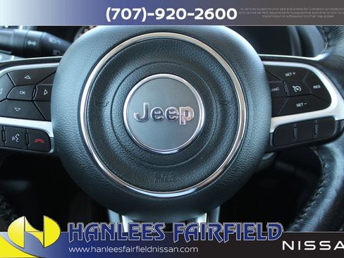 Used 2019 Jeep Renegade Latitude w/ Cold Weather Group AWD/4WD image 26