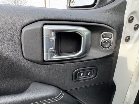 Used 2021 Jeep Wrangler Unlimited Sahara w/ Cold Weather Group image 24