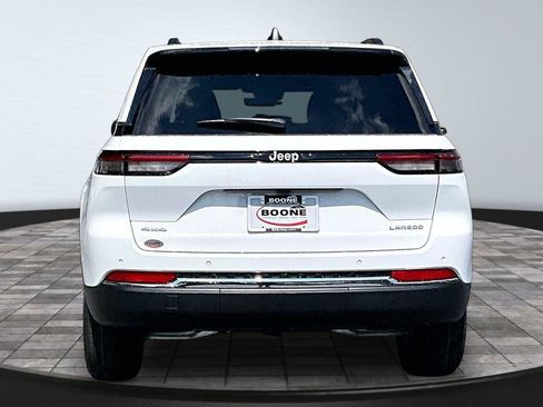 New 2026 Jeep Grand Cherokee Laredo AWD/4WD image 5