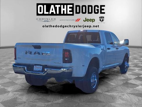 New 2026 RAM 3500 Tradesman w/ Chrome Appearance Group A image 35