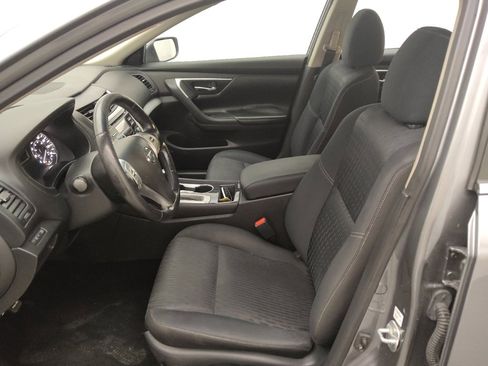 Used 2018 Nissan Altima 2.5 SV image 17