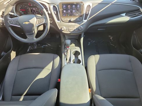 Used 2023 Chevrolet Malibu RS FWD image 20