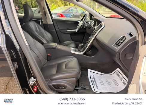 Used 2015 Volvo XC60 T6 Premier Plus image 16