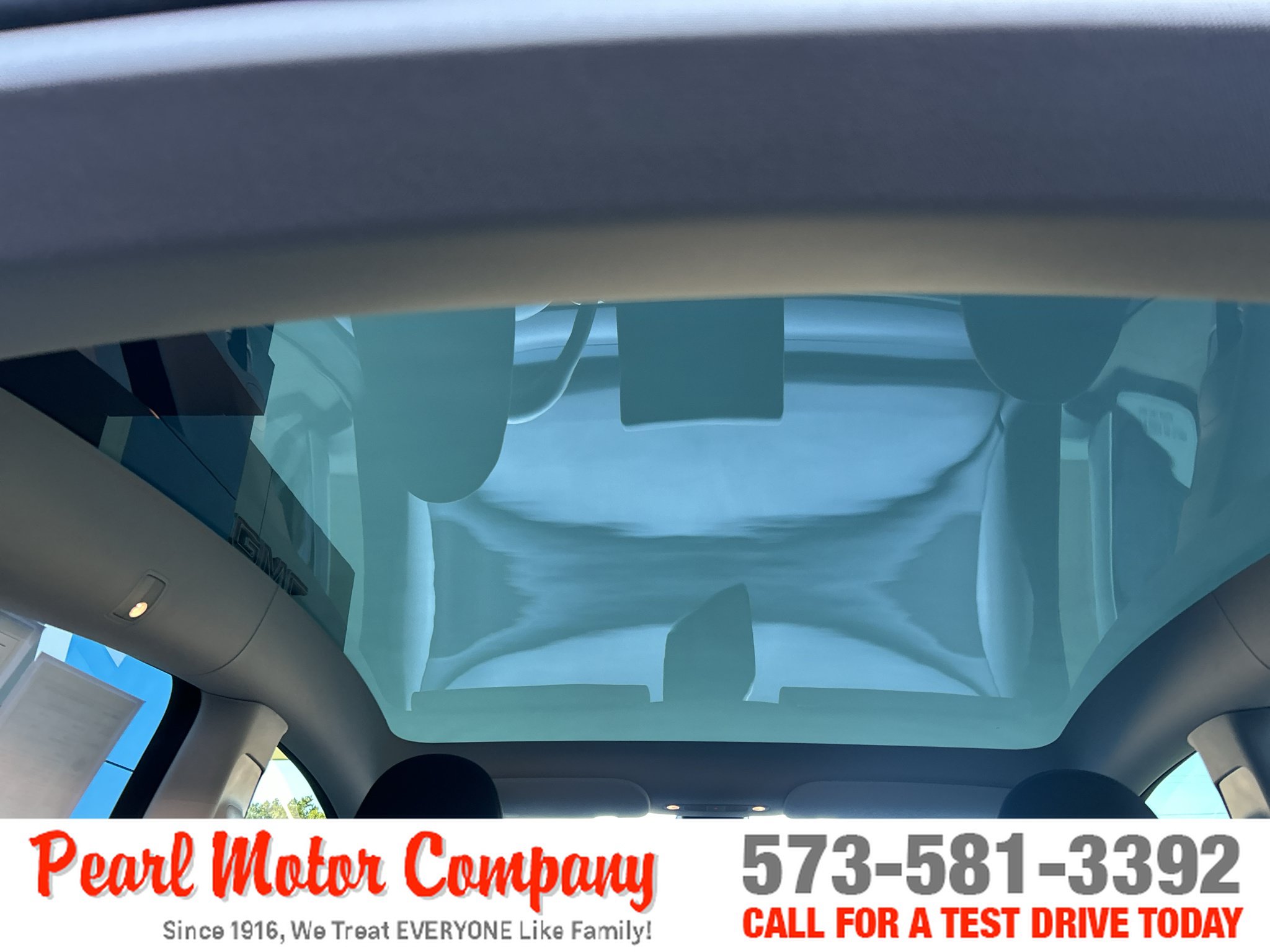 Used 2024 Tesla Model Y Long Range AWD/4WD image 20