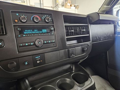 Used 2025 Chevrolet Express 2500 w/ Driver Convenience Package RWD image 17