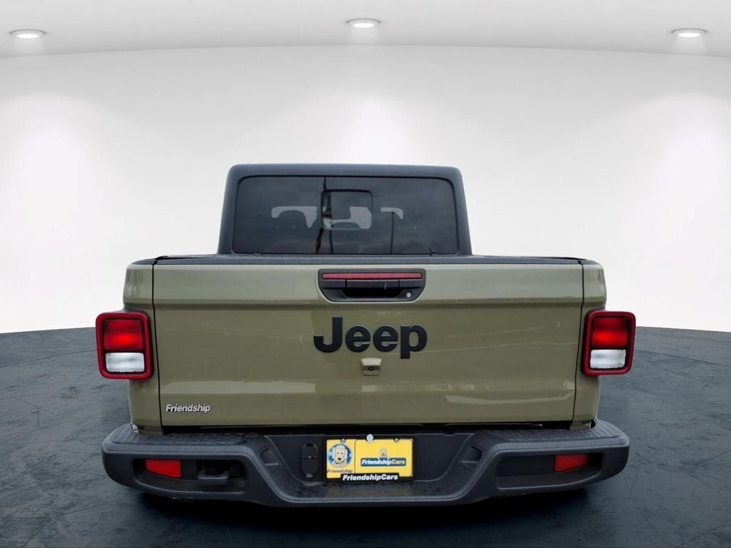 New 2026 Jeep Gladiator Sport AWD/4WD image 8