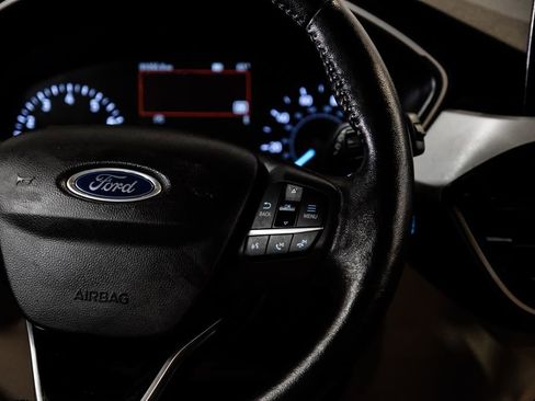 Used 2020 Ford Escape SEL image 18