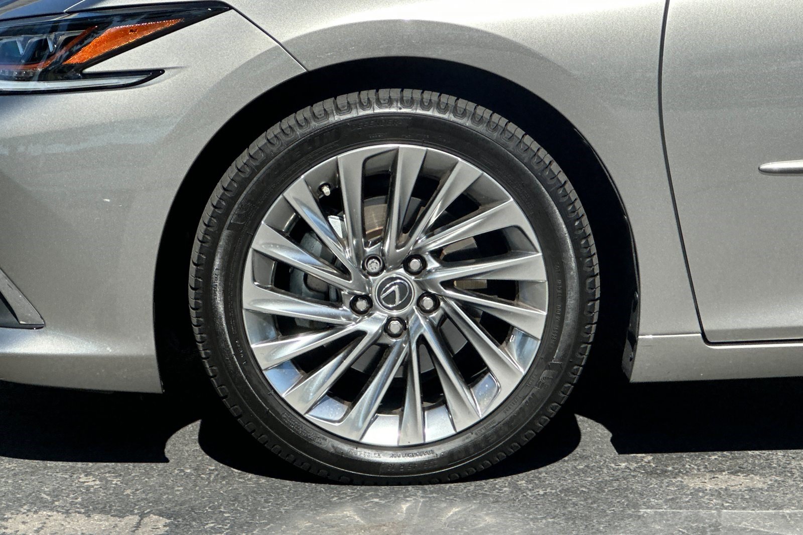 Certified 2021 Lexus ES 350 Ultra Luxury w/ Accessory Package 2 FWD image 37