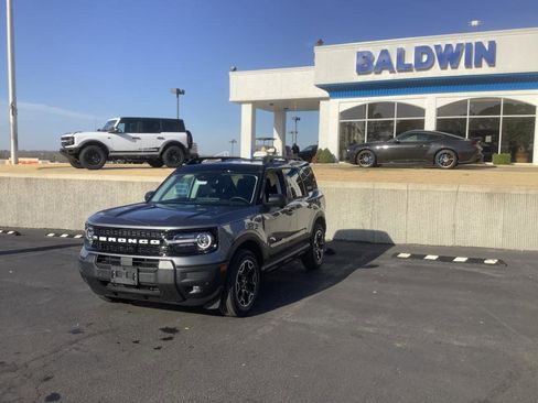 New 2025 Ford Bronco Sport Outer Banks w/ Outer Banks Tech Package+ image 3