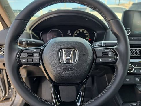 Used 2023 Honda Civic EX image 18