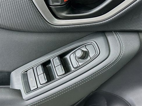 Used 2020 Subaru Forester w/ Alloy Wheel Package image 17