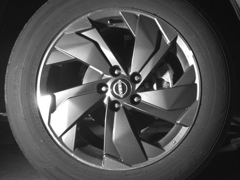 Used 2025 Nissan Rogue SV image 13